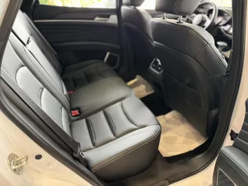 Купить Dongfeng DFSK iX5 Белый 1.5 CVT (137 л.с.) от 2000000 ₽. в Краснодар