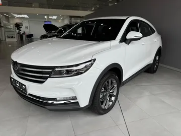 Купить Dongfeng DFSK iX5 Белый 1.5 CVT (137 л.с.) от 2000000 ₽. в Краснодар